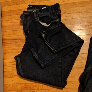 2 pairs men old Navy jeans